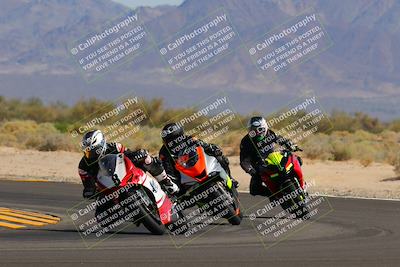 media/Oct-08-2022-SoCal Trackdays (Sat) [[1fc3beec89]]/Turn 16 (125pm)/